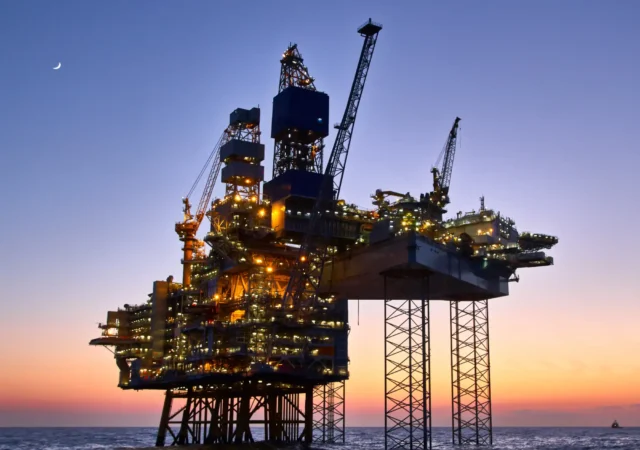 3886f0-20250724-offshore-oil-and-gas-platform-on-production-site-webp2000
