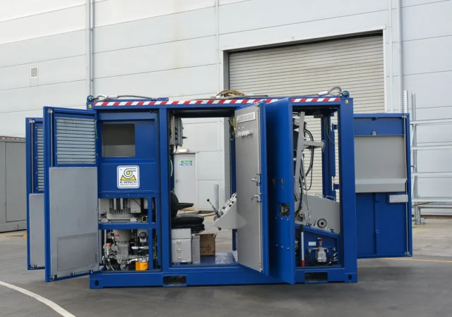 SlimLine_Wireline_Winch_Unit_Open_Doors